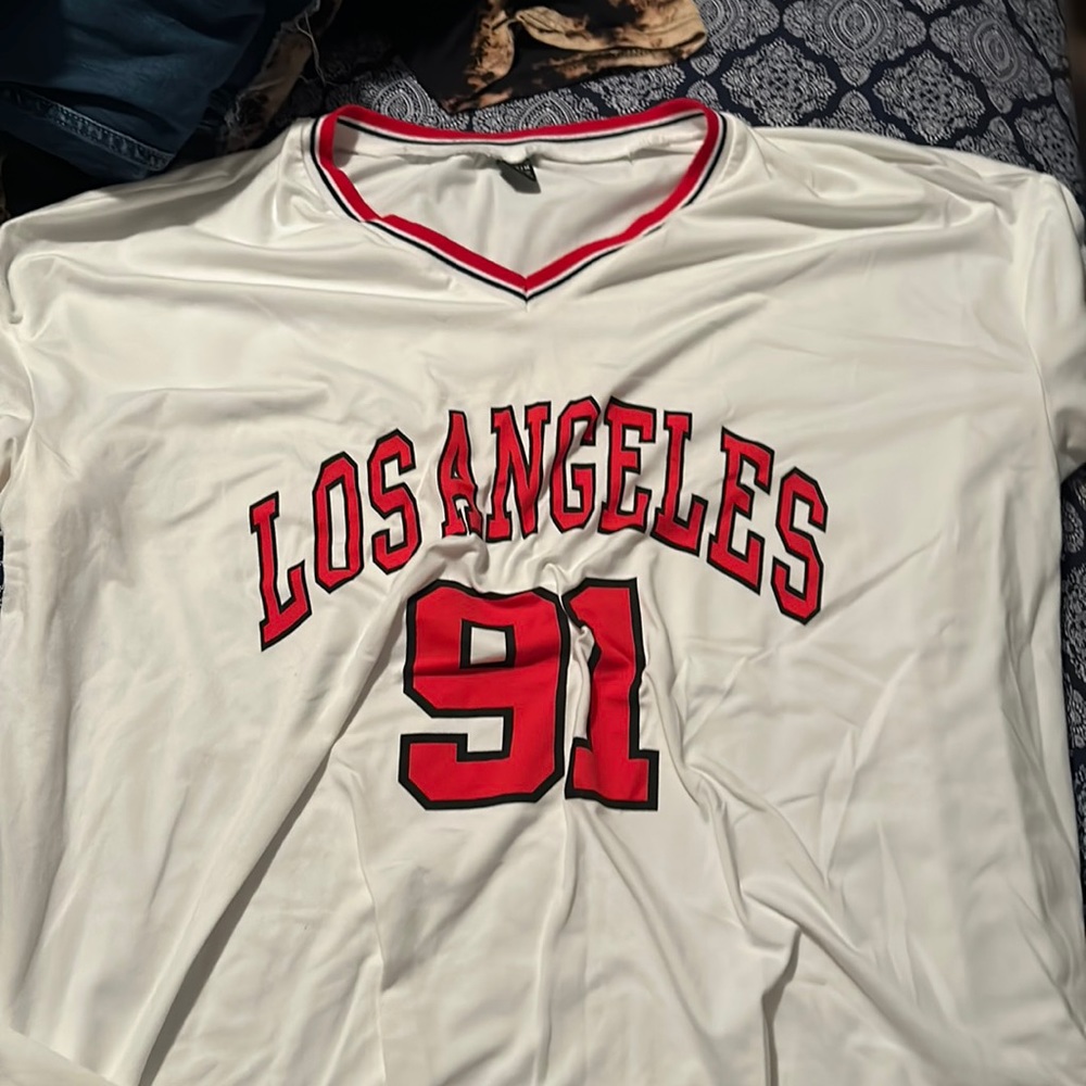 oversized los angeles shirt